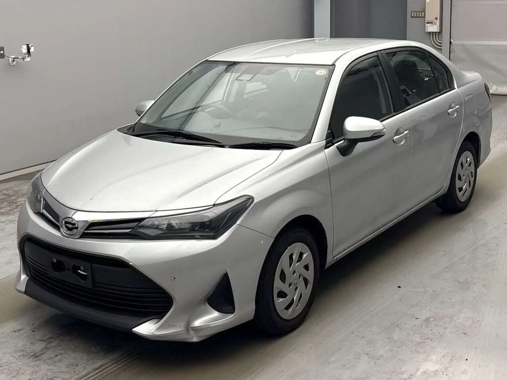 Toyota Corolla Axio NRE161 2023